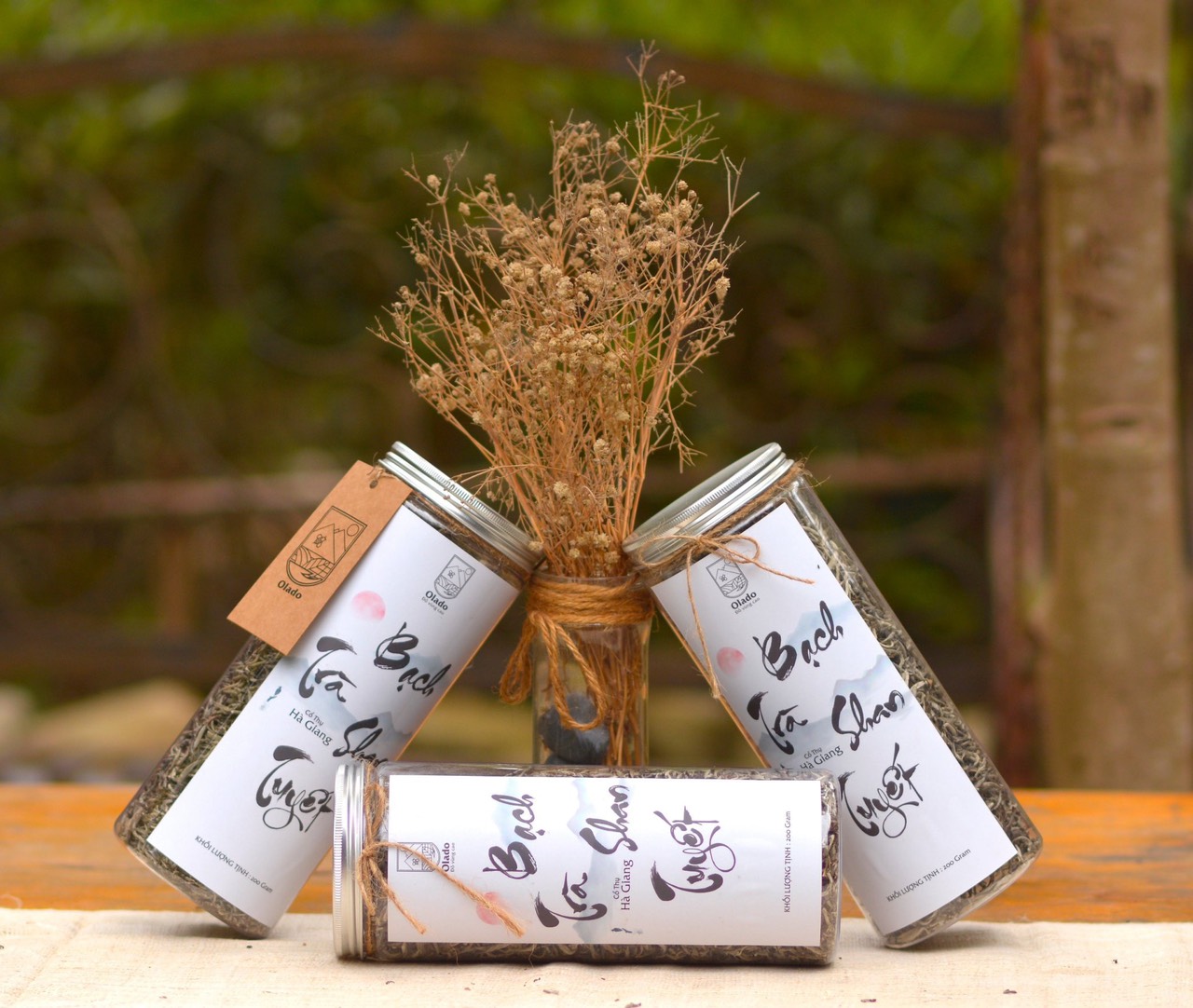 Bạch Trà Shan Tuyết Cổ Thụ ( dòng sao sấy hũ 200gram)